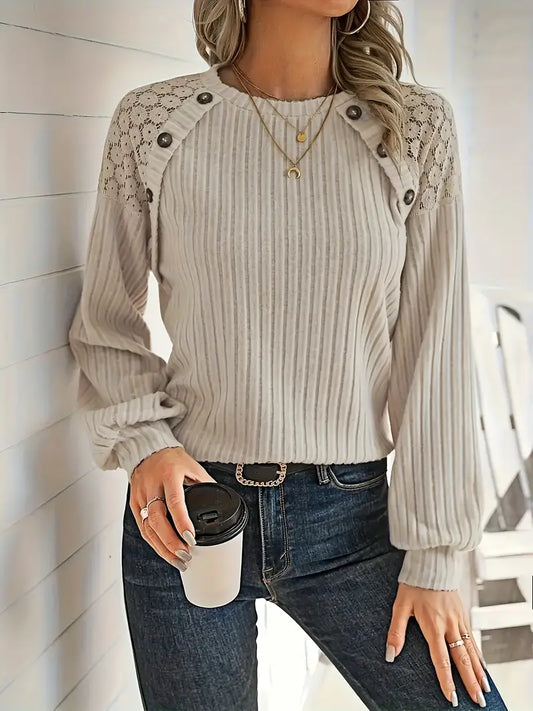 Amida – Stylish Knitted Lace Top