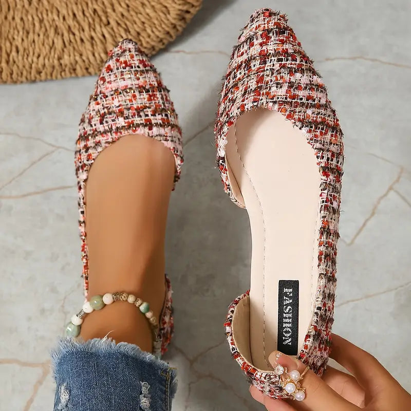 Vexa – Elegant Flat Shoes with Pointed Toes