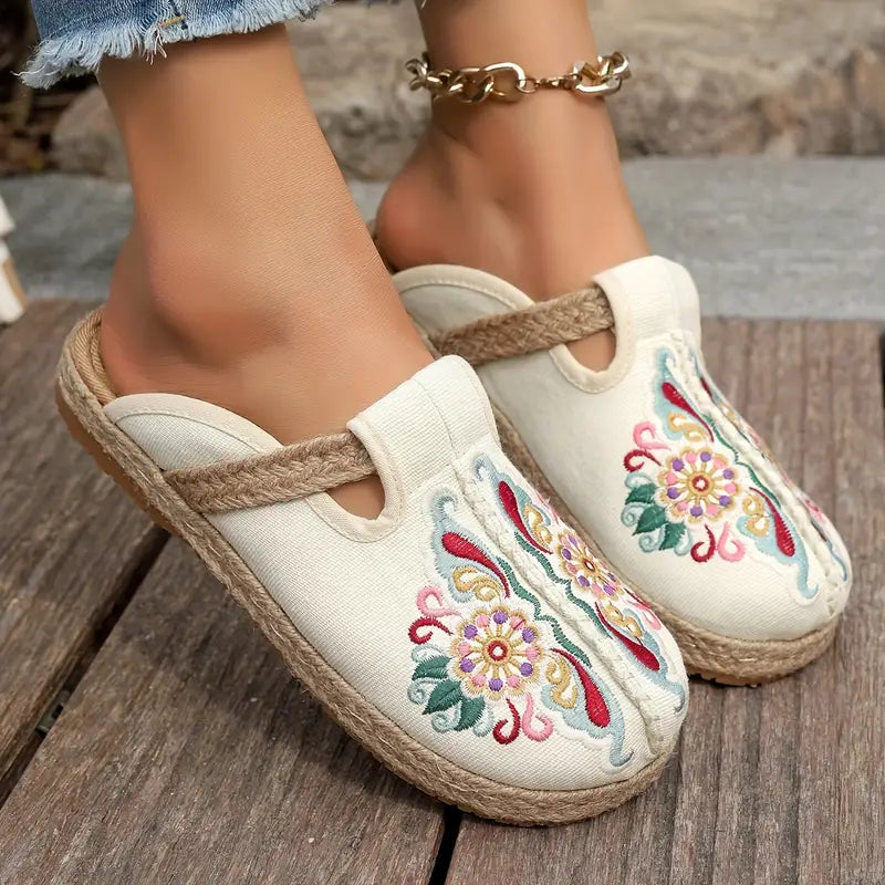 Sivelle – Breathable Slip-on Shoes with Embroidery