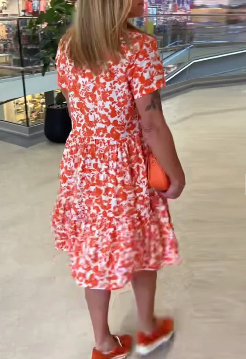 Elenita – Short Sleeve Floral Dress
