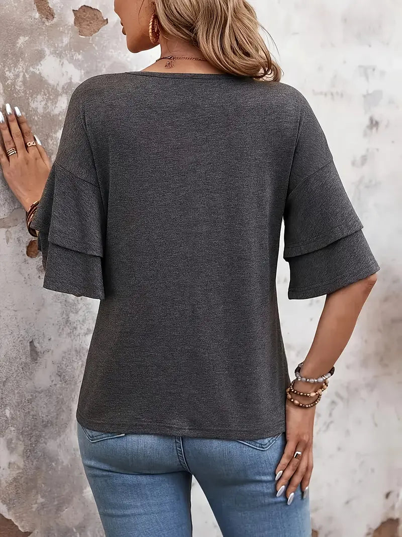 Hesperia – Stylish Top with Ruffle Sleeves