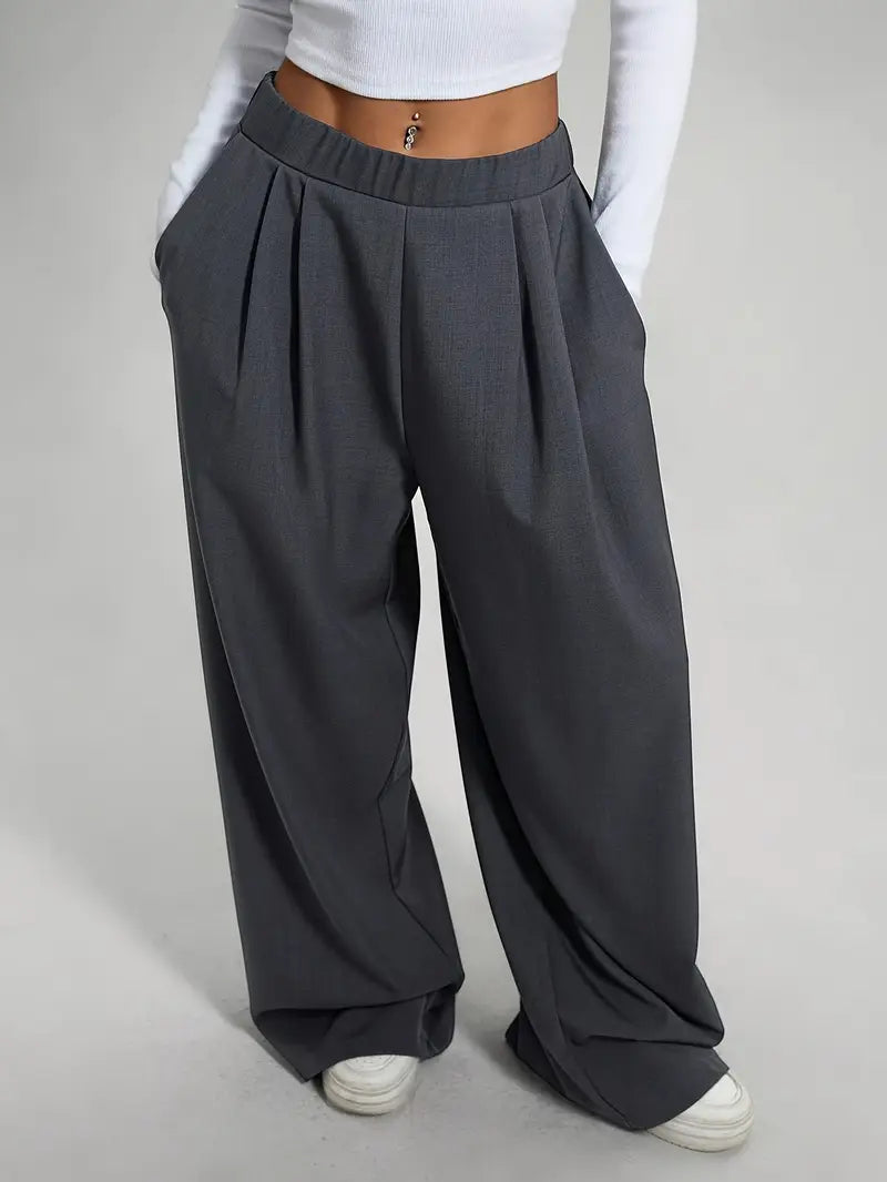 Bellatrix – Stylish Pleated Wide Leg Trousers