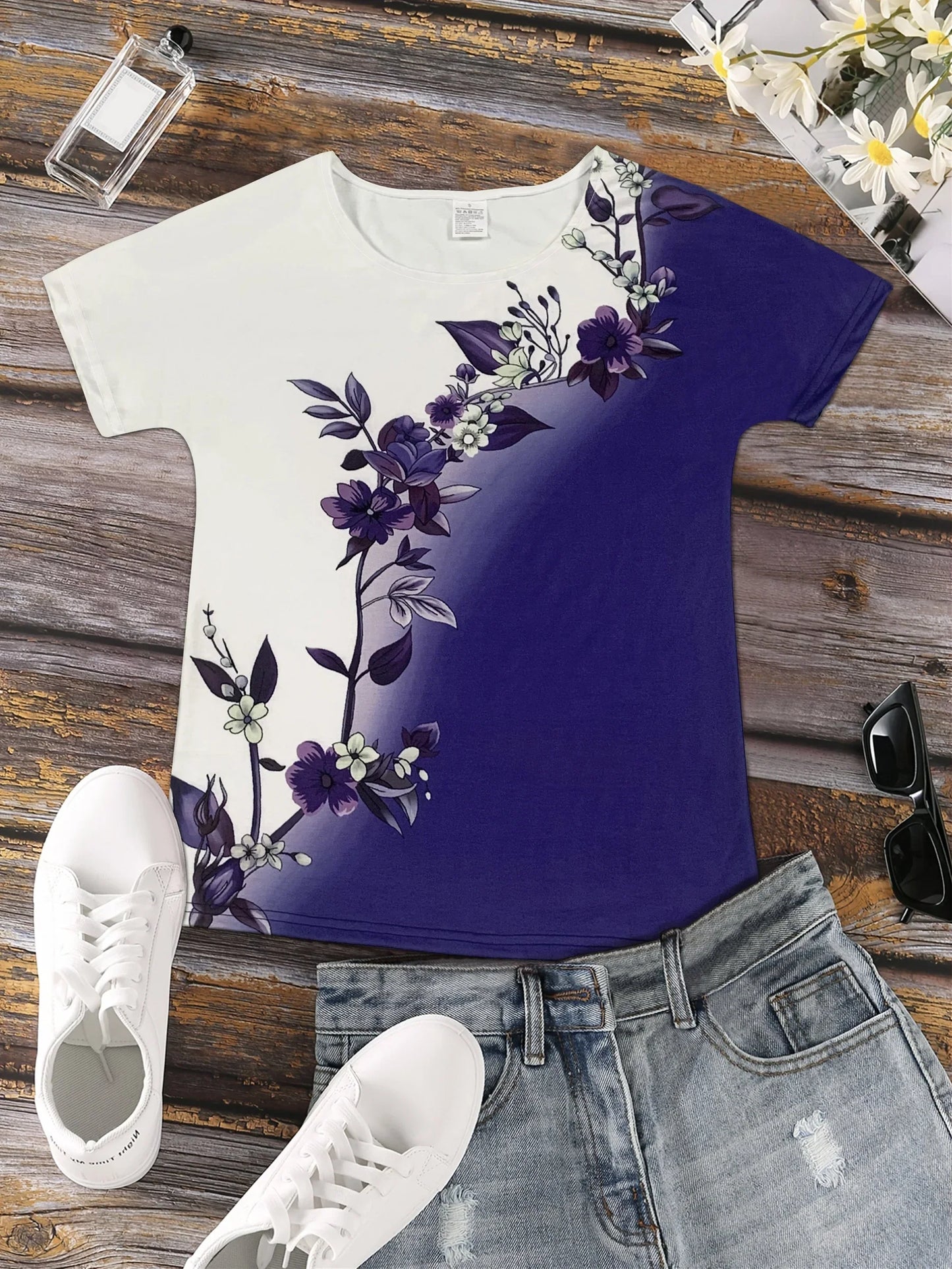 Lenai – Stylish short-sleeved top