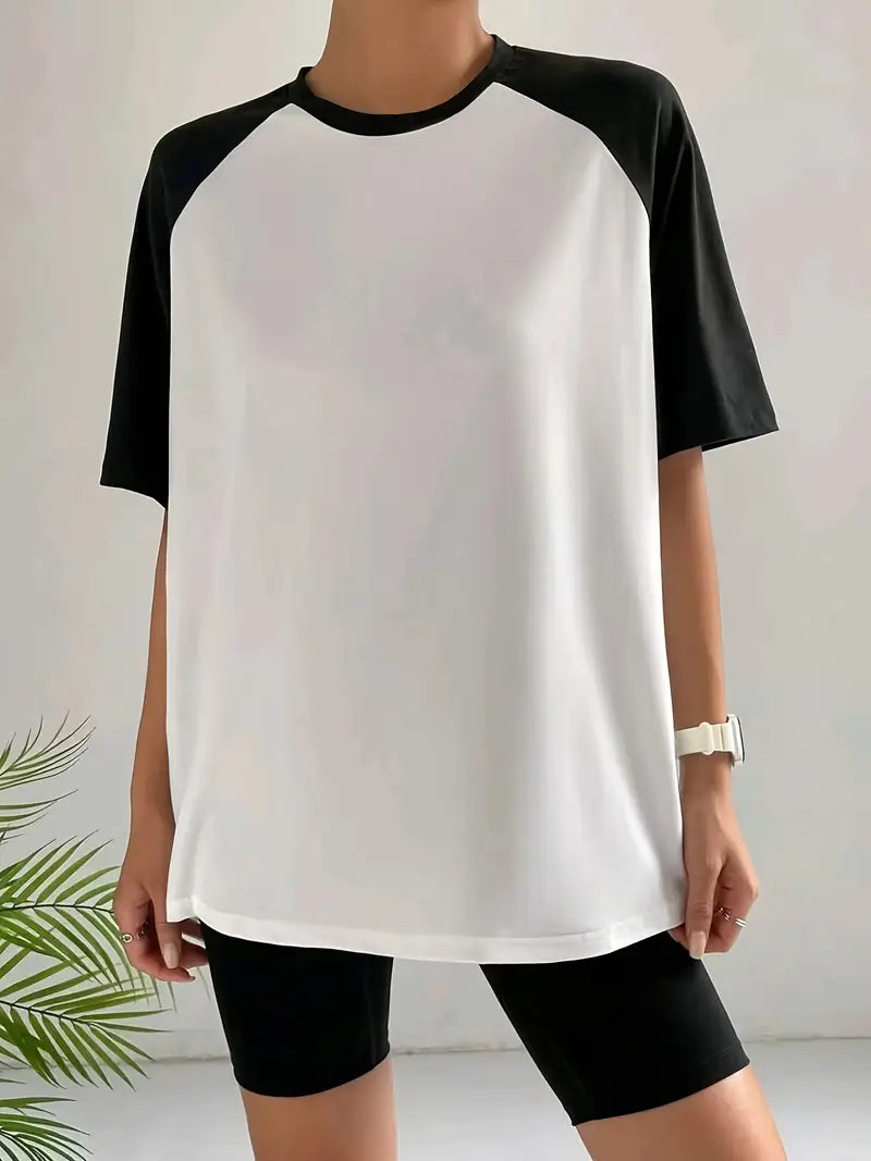 Vallorelle – Stylish Color-block T-shirt