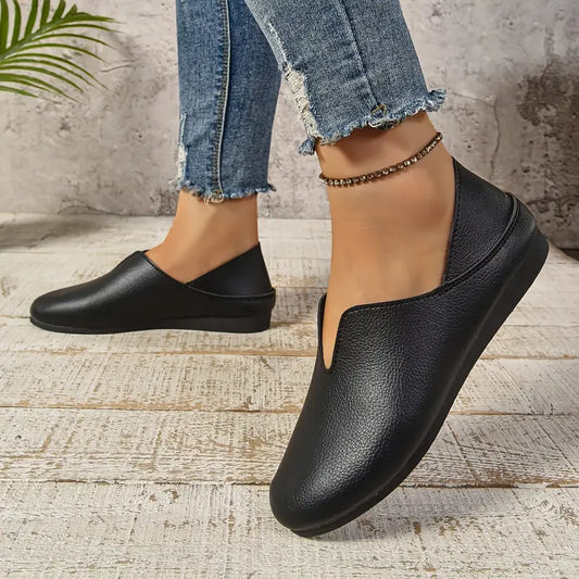 Thornessa – Minimalist Leather Shoes