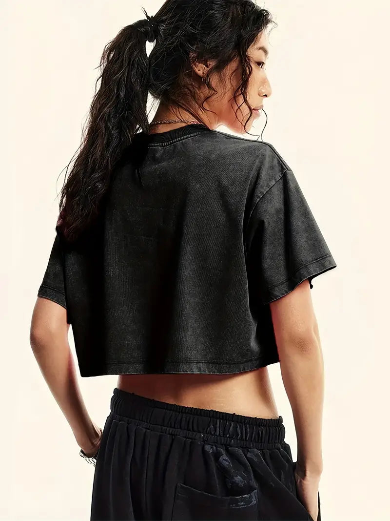 Lenore – Oversized Vintage Washed Crop T-Shirt