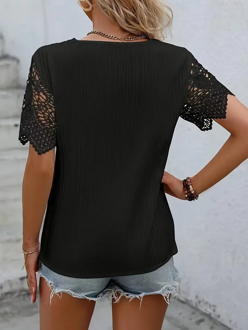 Salistra – V-neck Top with Lace