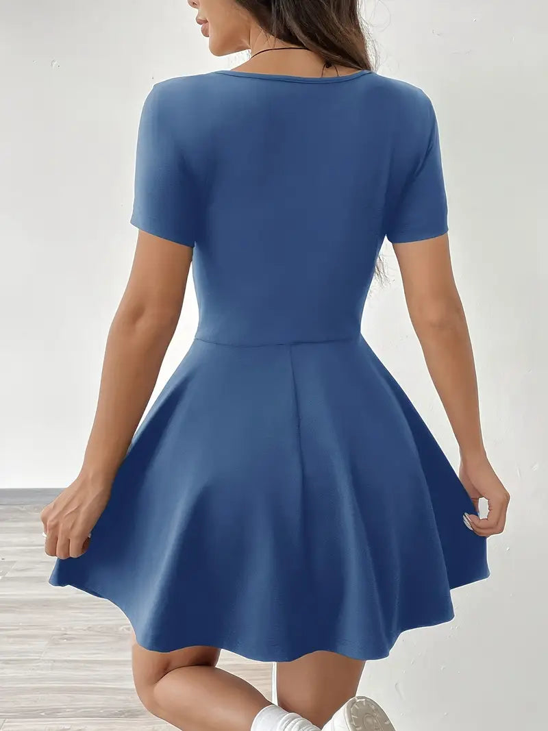 Gudrun – Chic Skater Dress with Shorts and Pocket