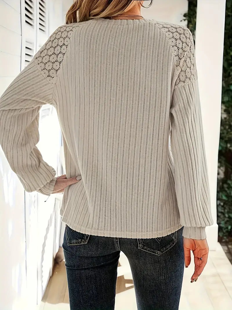 Amida – Stylish Knitted Lace Top
