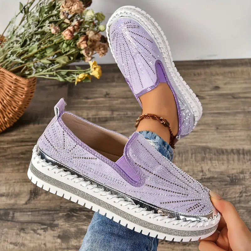 Draumora – Stylish Slip-on Platform Shoes