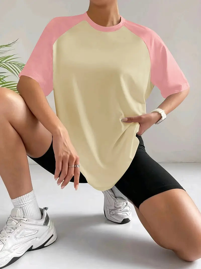 Vallorelle – Stylish Color-block T-shirt