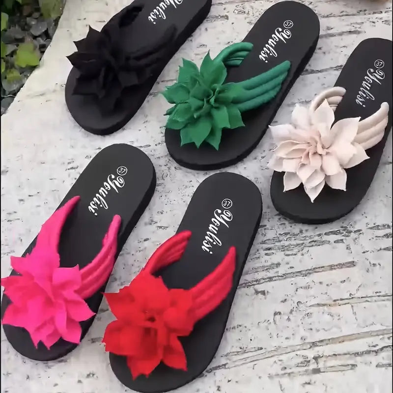 Lirienne – Platform Floral Flip-flops