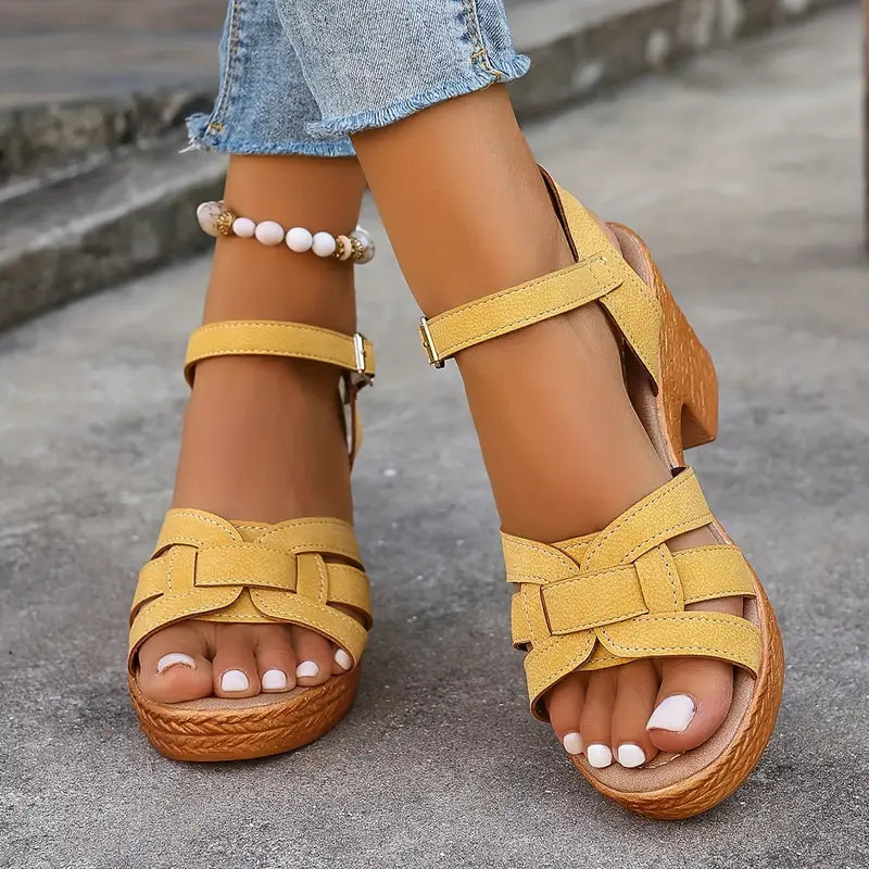 Eldarose – Vintage Woven Chunky Heel Strap Sandals