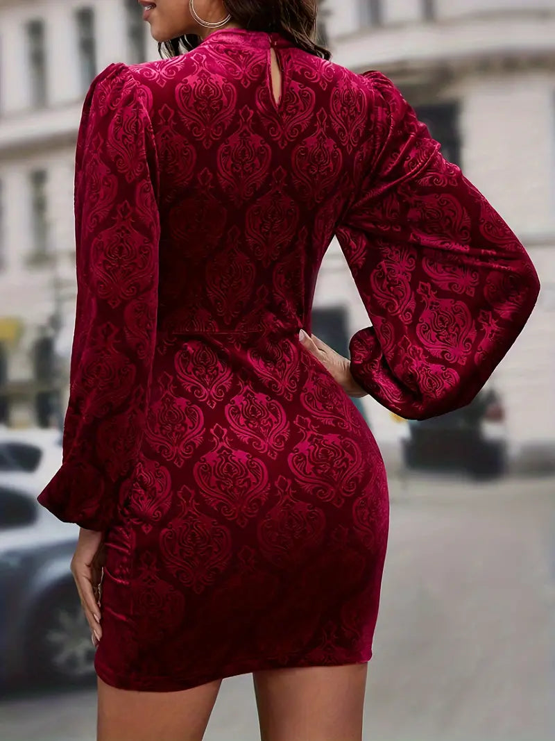 Luana – Puff Sleeves Velvet Dress
