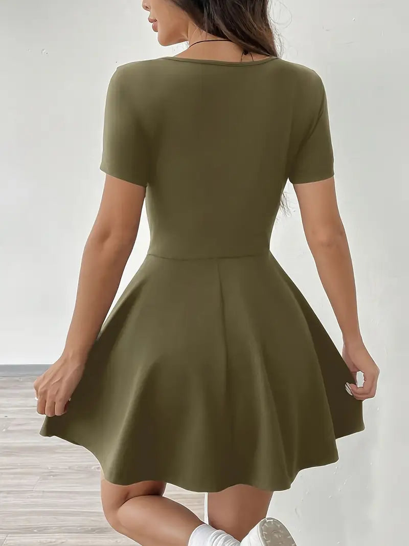 Gudrun – Chic Skater Dress with Shorts and Pocket