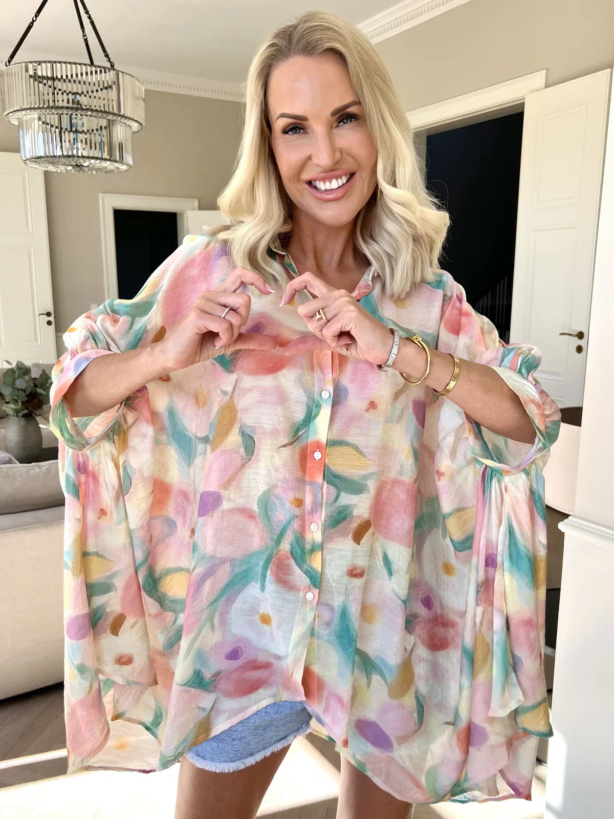 Lioraelle – Pastel Watercolor Oversized Shirt