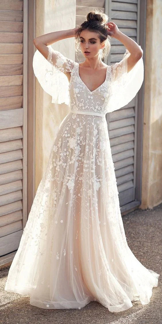 Ceres – Elegant lace dress