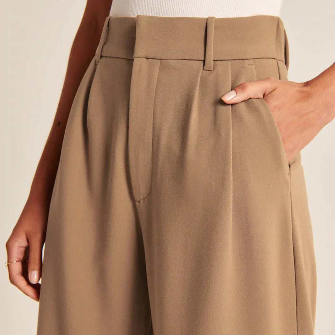 Seraphelle – Elegant High-waisted Wide-leg Trousers