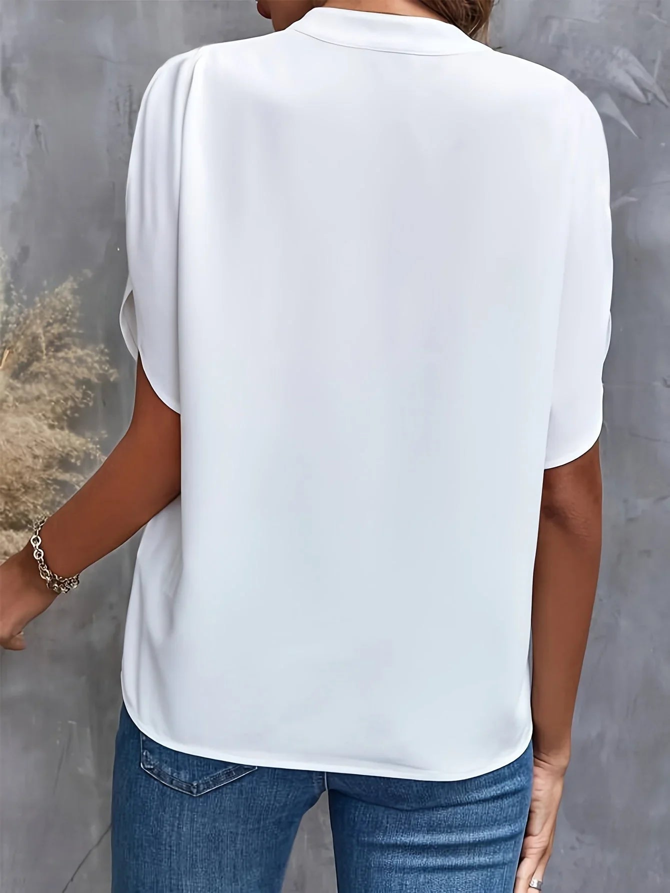 Solvienne – Elegant and Stylish Blouse