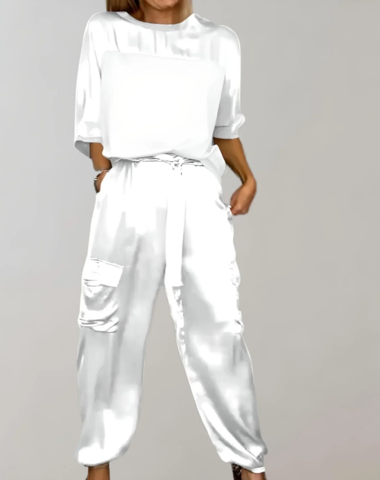 Harlow – Elegant and Sophisticated Satin Set