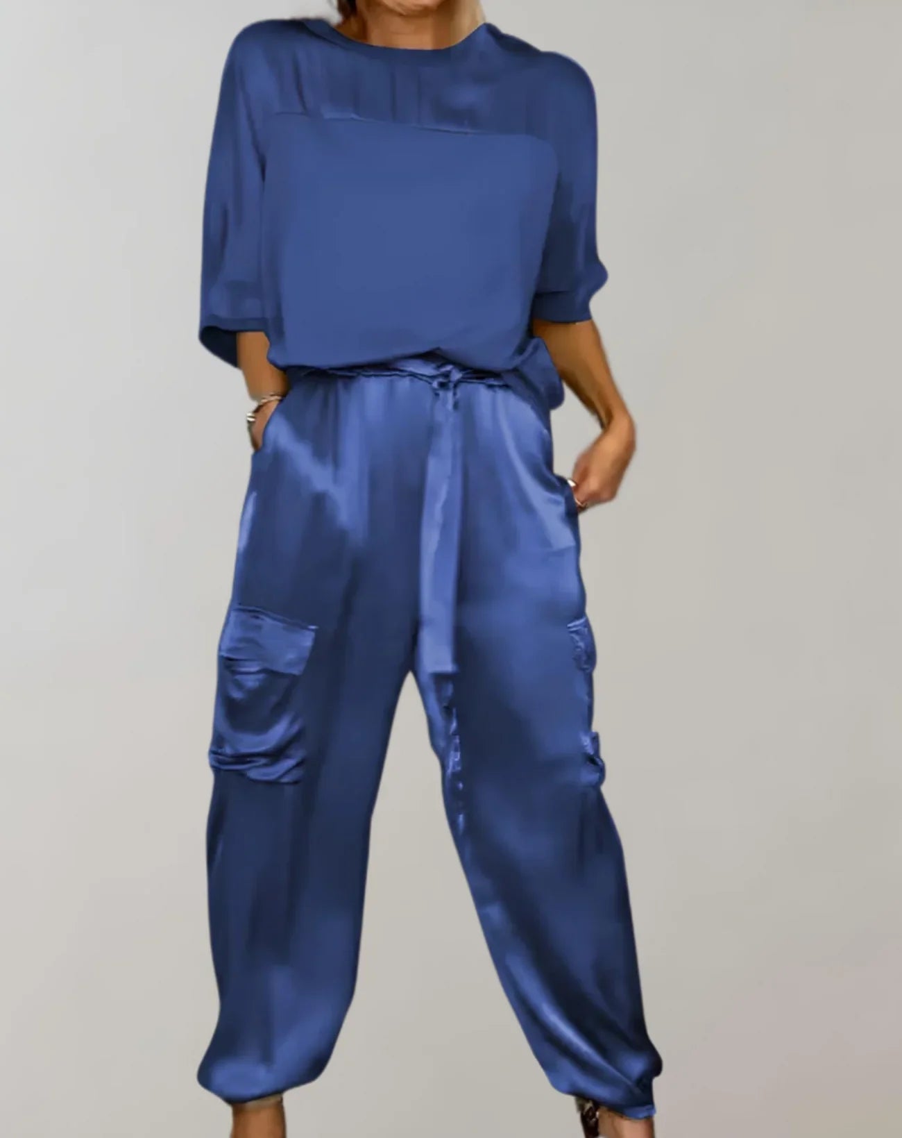 Harlow – Elegant and Sophisticated Satin Set