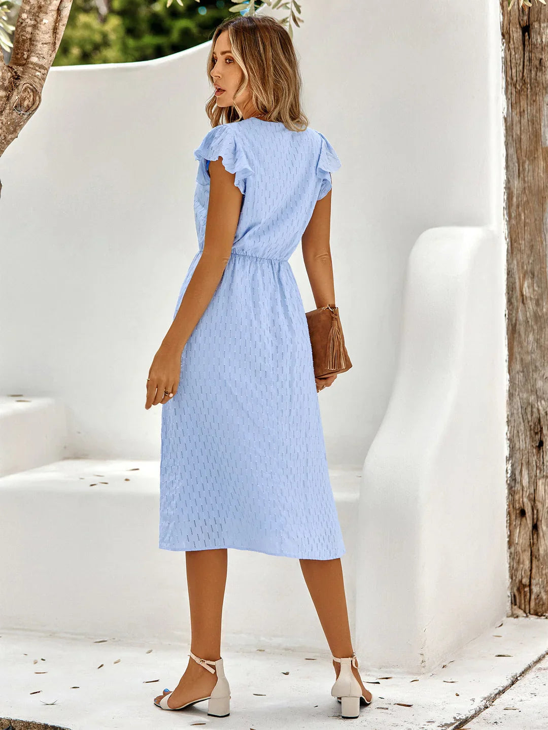 Iskaris – Elegant Cotton Flutter Sleeve Dress