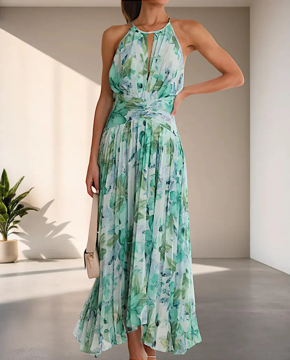 Althessa – Stunning Chiffon Halter Neck Maxi Dress