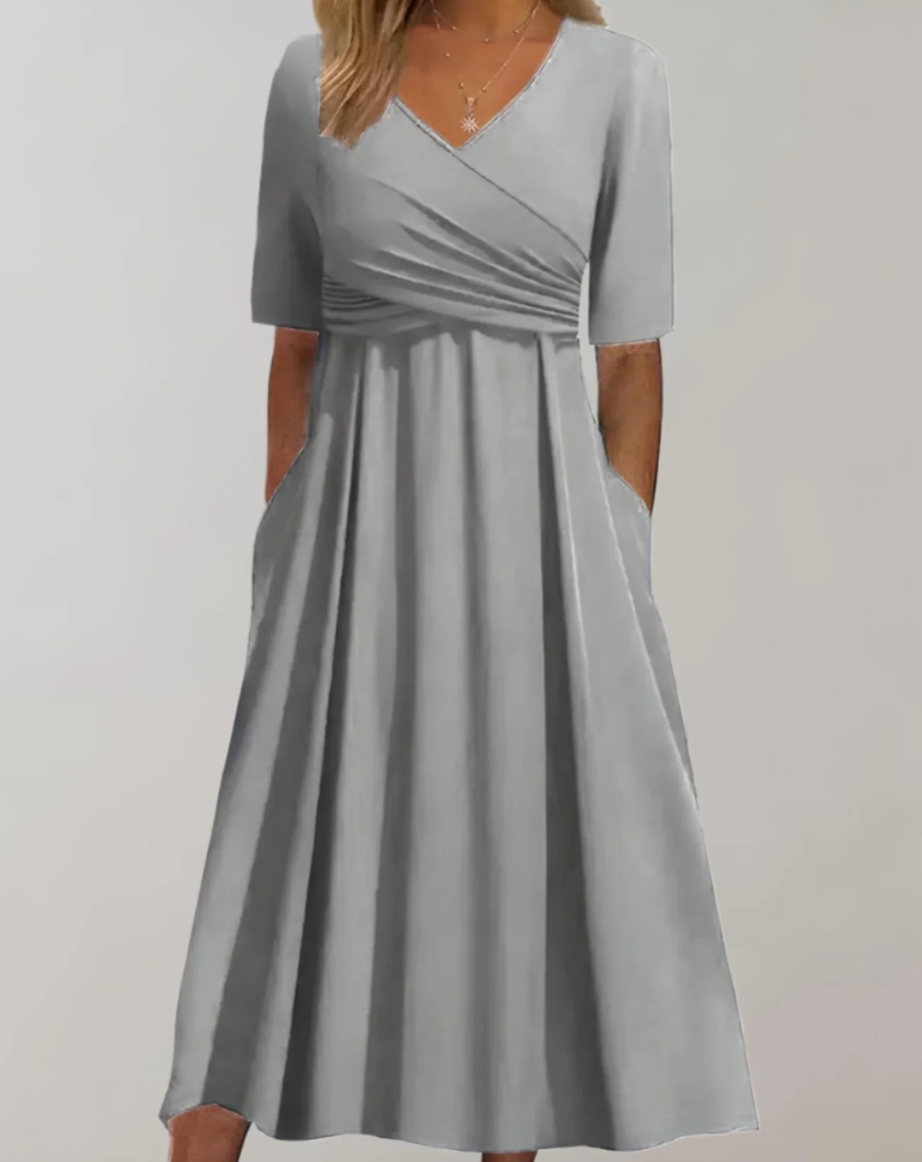 Kambria – Elegant Midi Dress