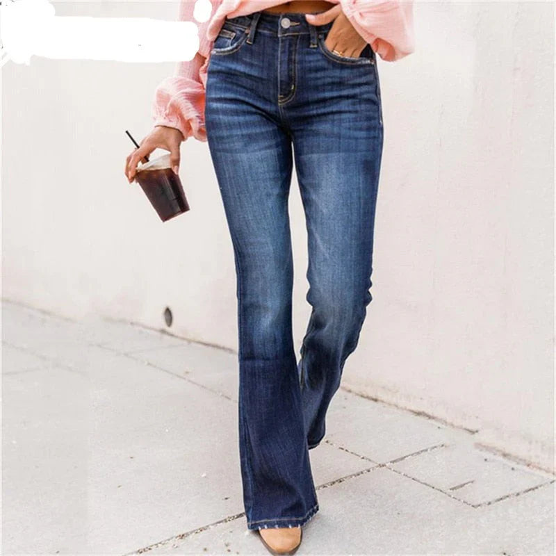 Quinette – Black High-Rise Bootcut Pants