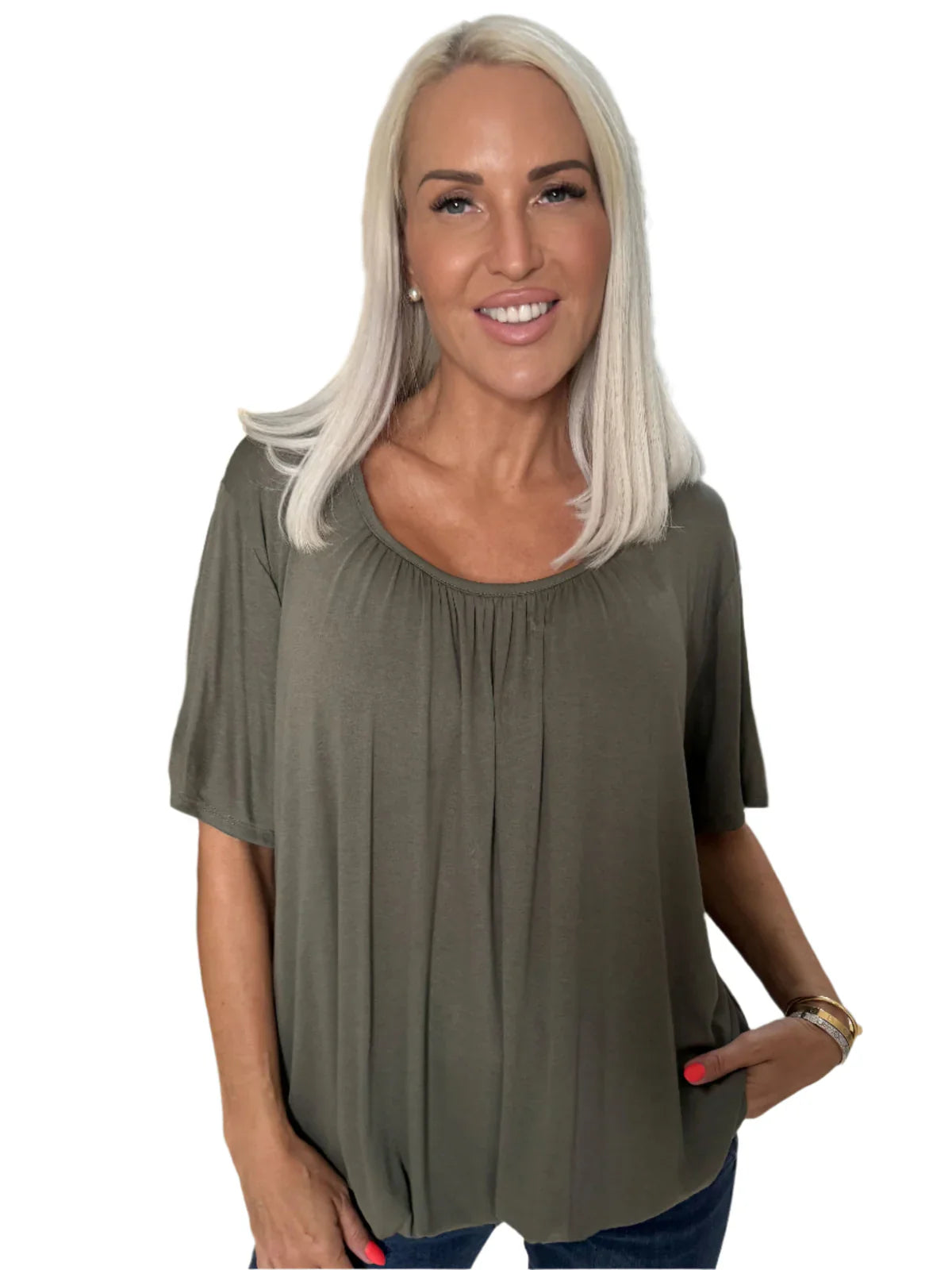 Tserin – Loose-fitting Round Neck Pleated Top
