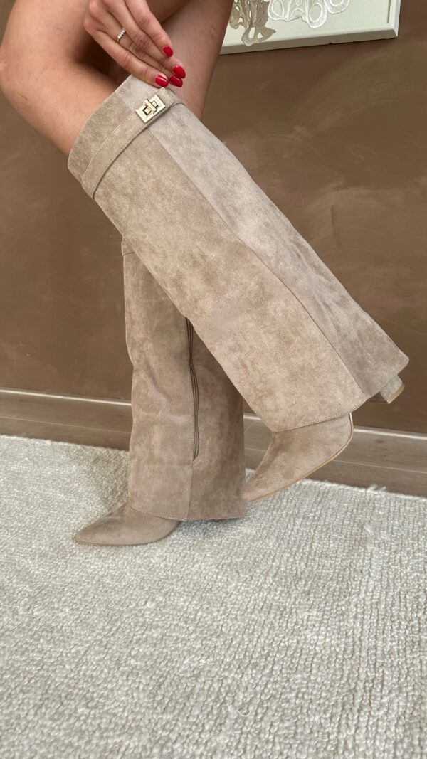 Elisara - High-Quality Knee-high Suede Boots