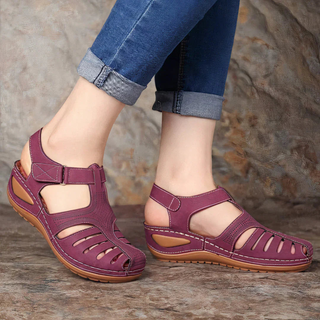 Viriselle – Stylish Leather Sandals