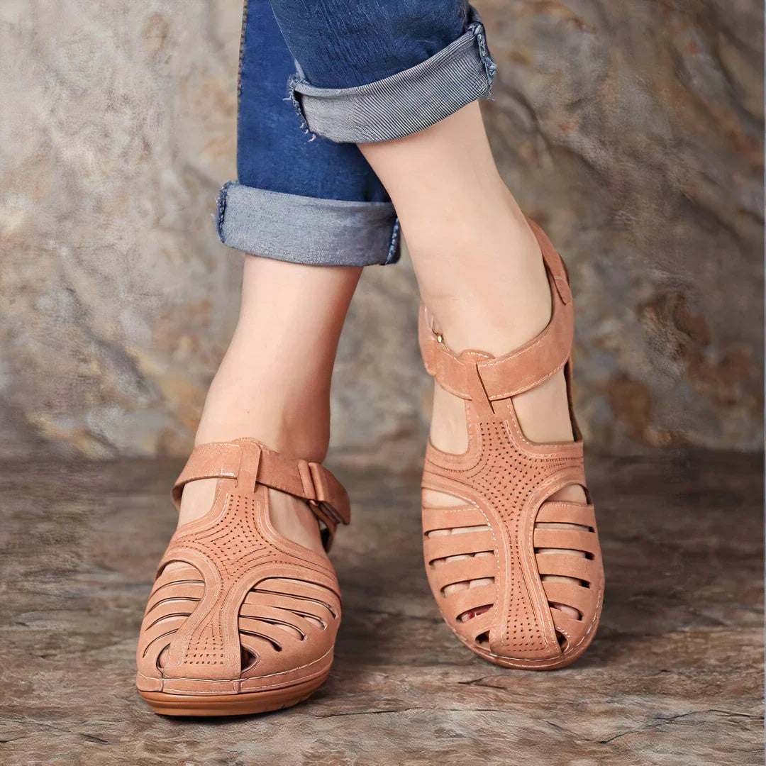 Viriselle – Stylish Leather Sandals