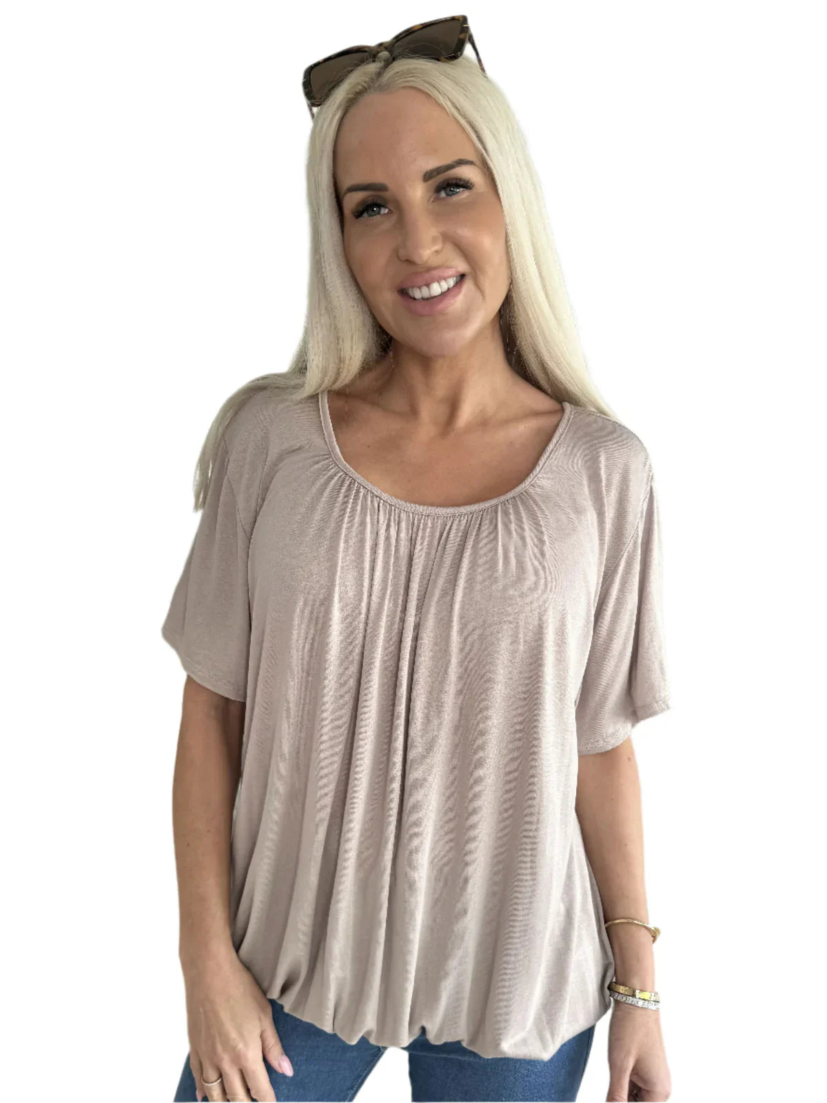 Tserin – Loose-fitting Round Neck Pleated Top