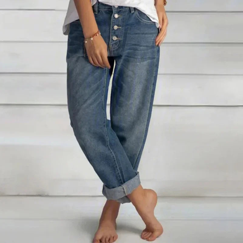 Mergene – Relaxed Fit Jeans with Button Fly