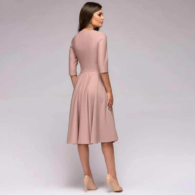Raezel – Elegant Midi Dress