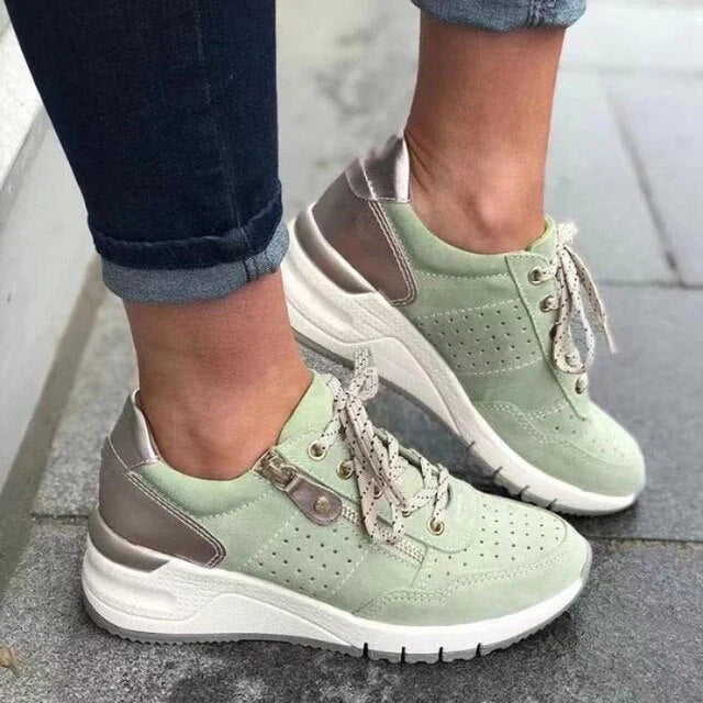 Nyah – Orthopedic wedge sneakers