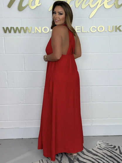 Clarimonde – Elegant Halter Maxi Dress