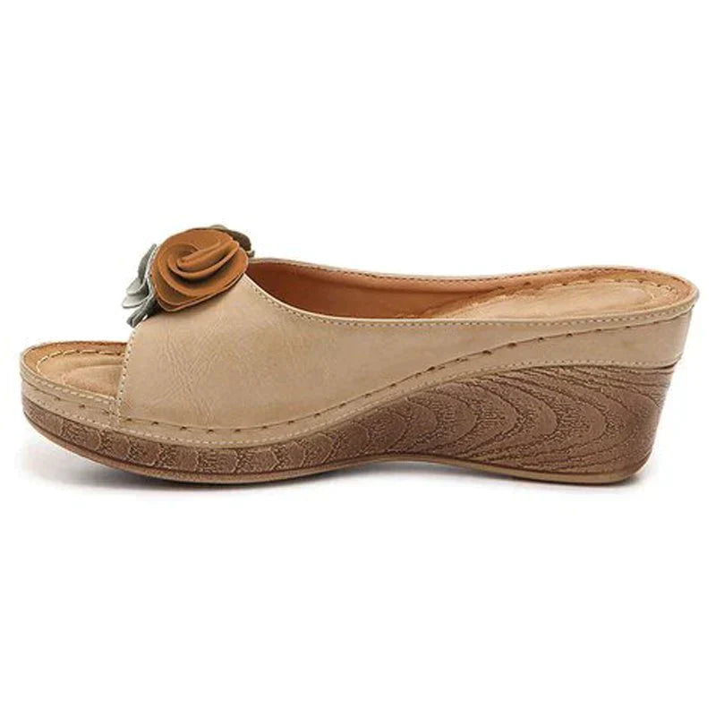 Vespera – Elegant Sandals with Floral Wedge Heel