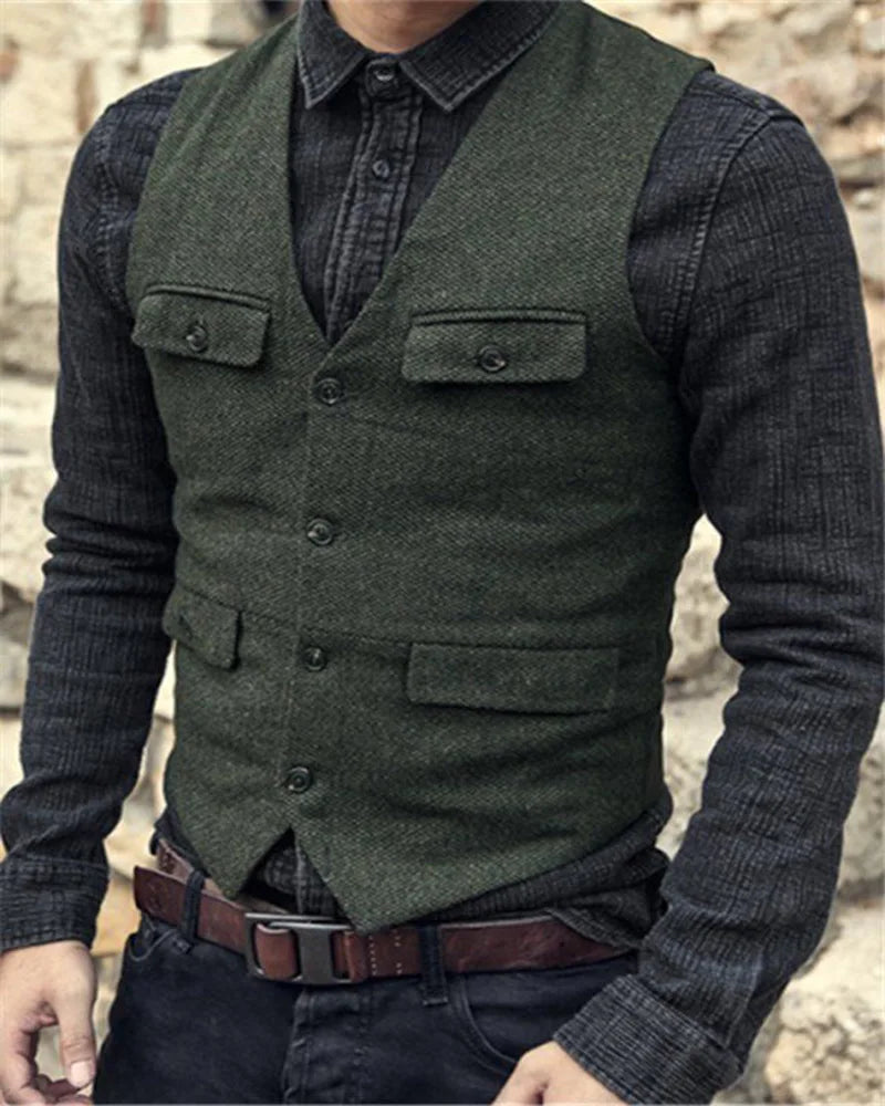 Olive green winter cardigan, effortless and stylish