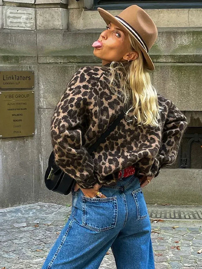 Cindy – Leopard Print Plush Jacket
