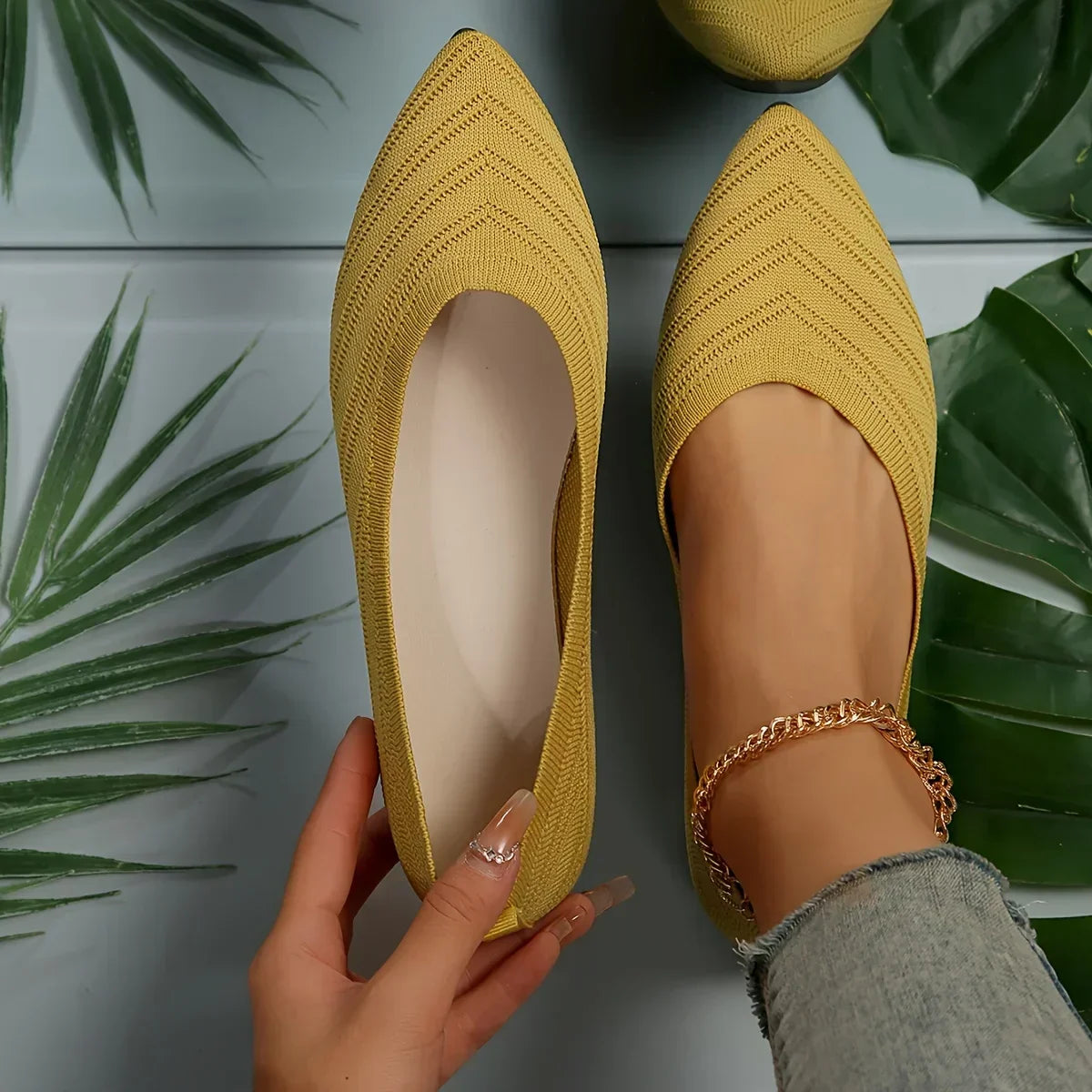 Rhia – Lightweight Knitted Slippers