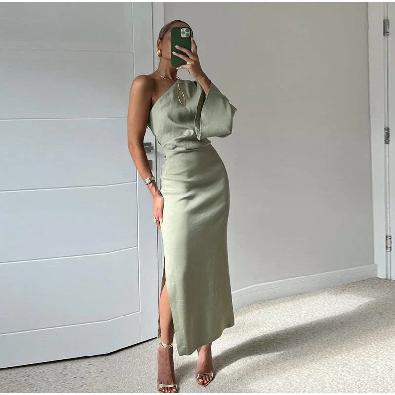Sereia – Asymmetric One-sleeve Linen Maxi Dress