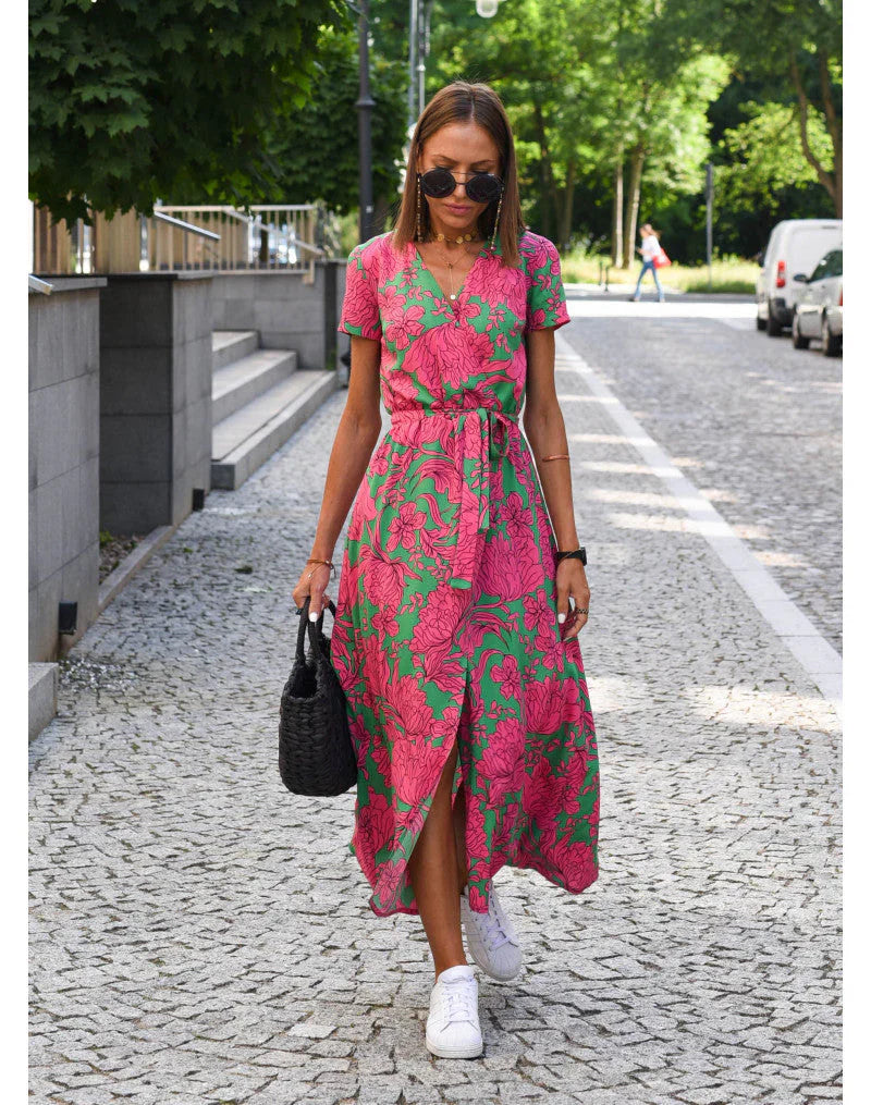 Amoura – Elegant High Slit V-neck Dress