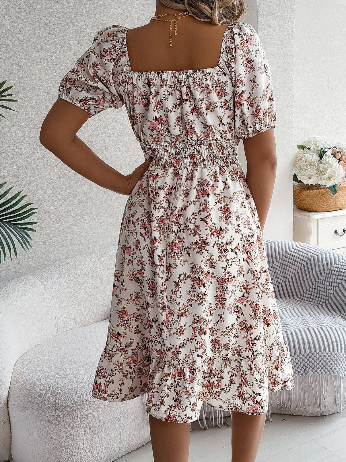 Salvora – Elegant Square Neckline Floral Dress