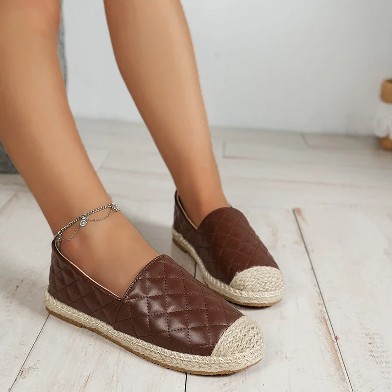 Soritha – Stylish Quilted Slippers