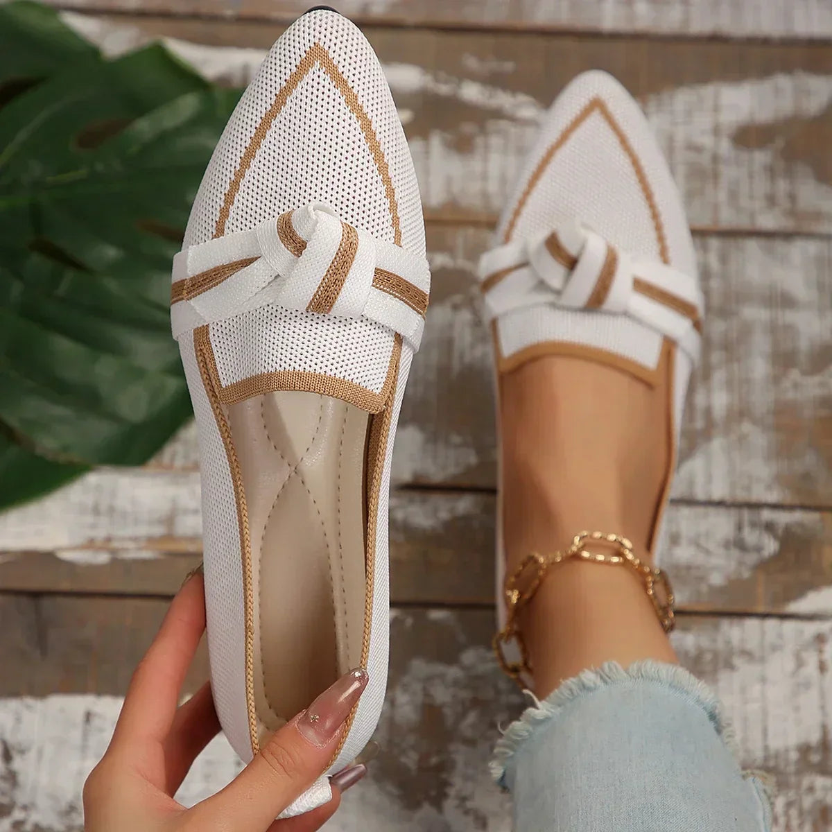 Juniper – Stylish Pointed Toe Flat Shoes
