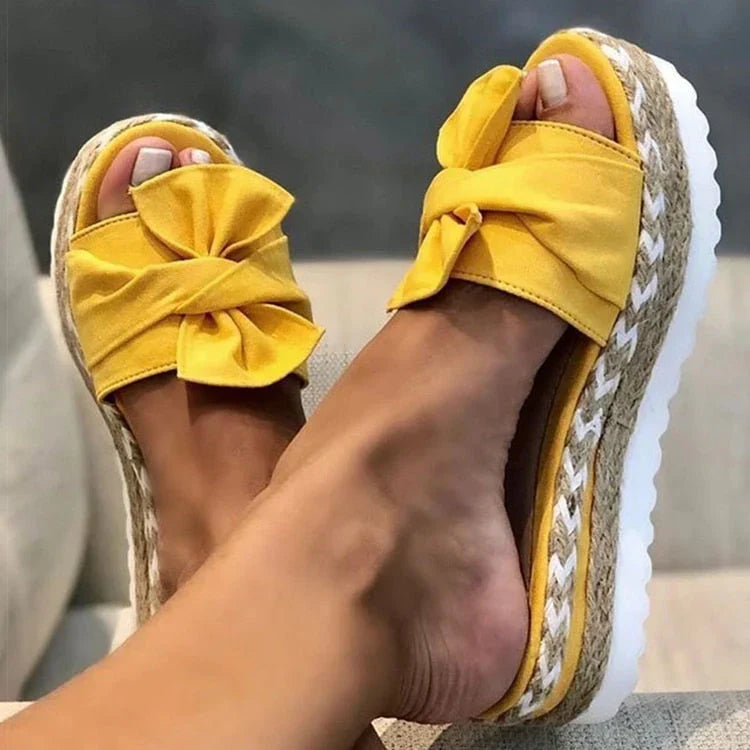 Keinna – Charming Bow Platform Sandals
