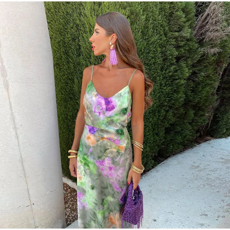 Anisten - Colorful and sexy maxi dress with halo-dye print and removable scarf