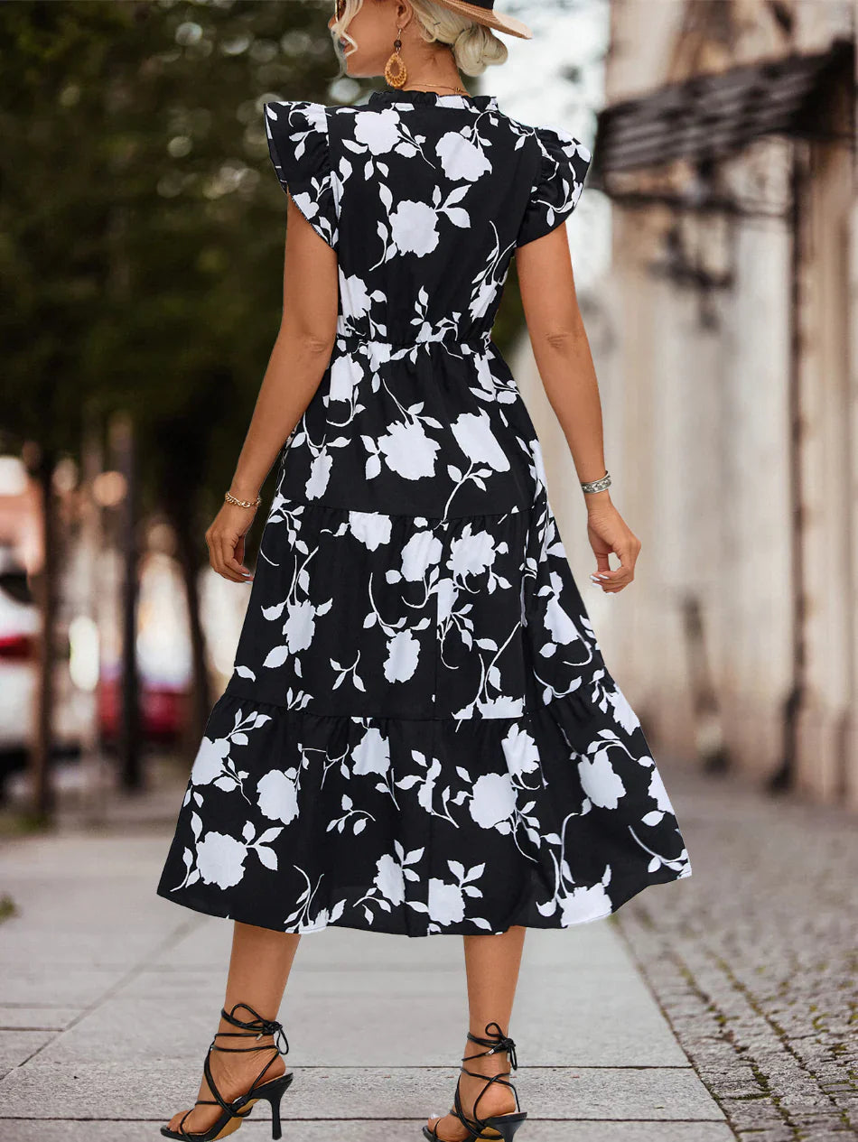 Maizie – Elegant Cap-sleeved Dress
